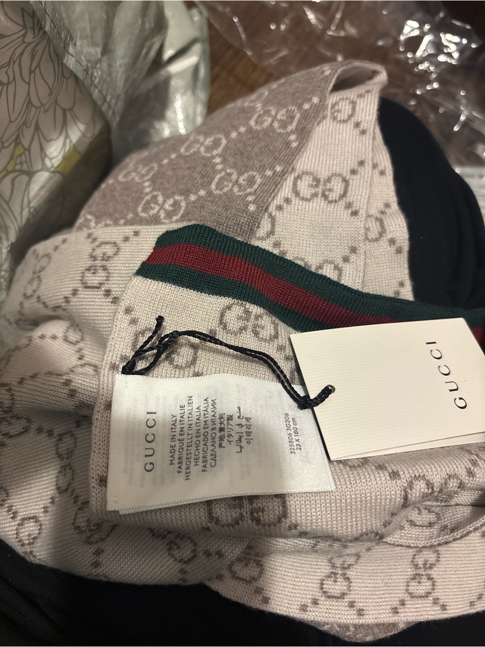 Gucci Monogram Wool Skinny Scarf in Gray with Red/Green Trim - Picture 2 of 3